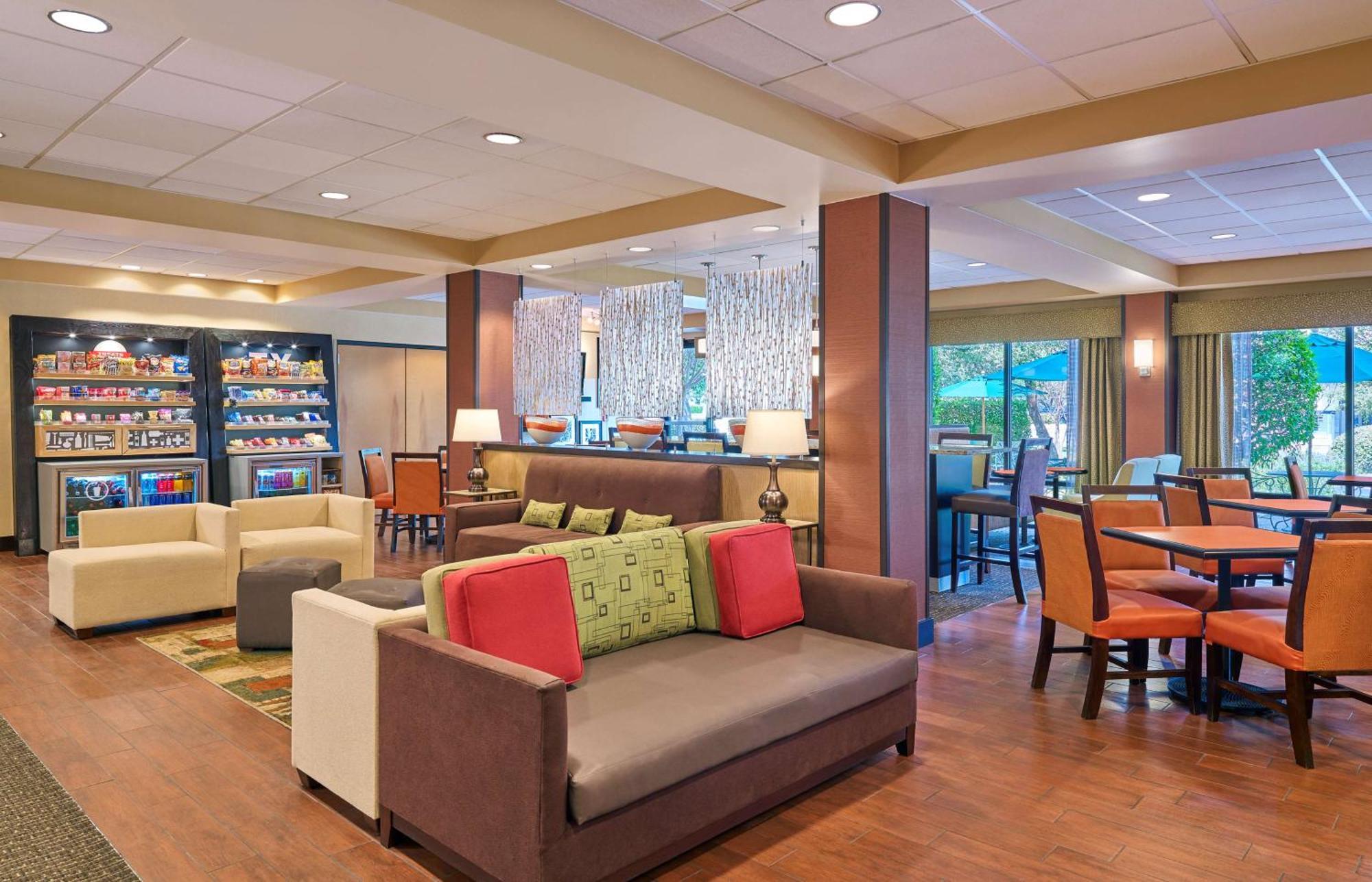 Hampton Inn San Antonio Stone Oak Exterior foto